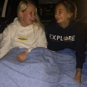 Meet your Posher, Maddie